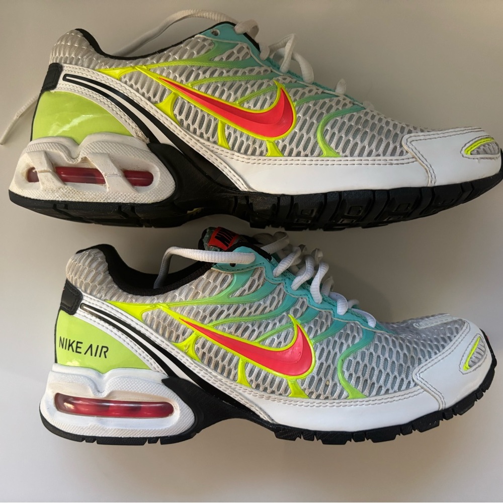 Nike Air Max Torch 4 White Volt Size 8.5 Women's